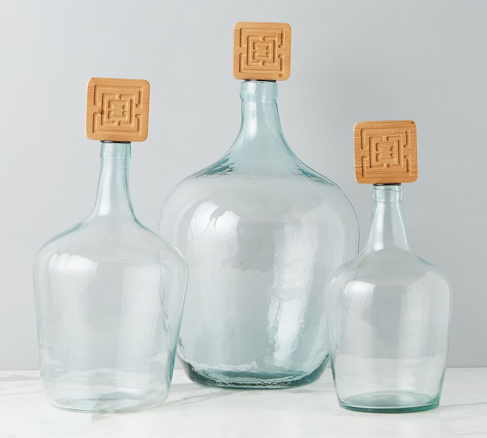 https://shop.cococozy.com/cdn/shop/products/cococozy-x-etuhome-handcrafted-recycled-glass-demijohn-vas-6-z_1001x900.jpg?v=1627077031